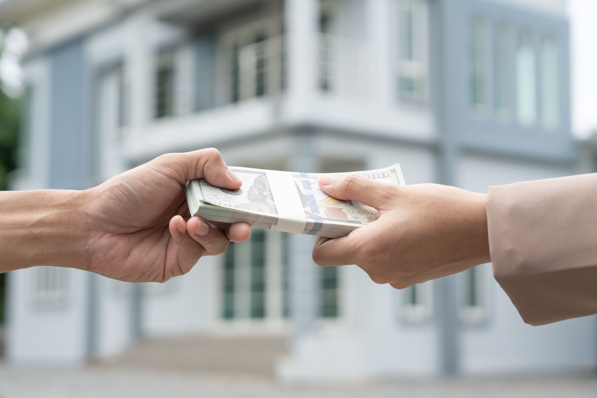 lease, rental and selling home. Real estate agent sent key for new owner. Customer pass on money for buy. rent house, Sales, loan credit financial, insurance, Seller, dealer, installment, move in